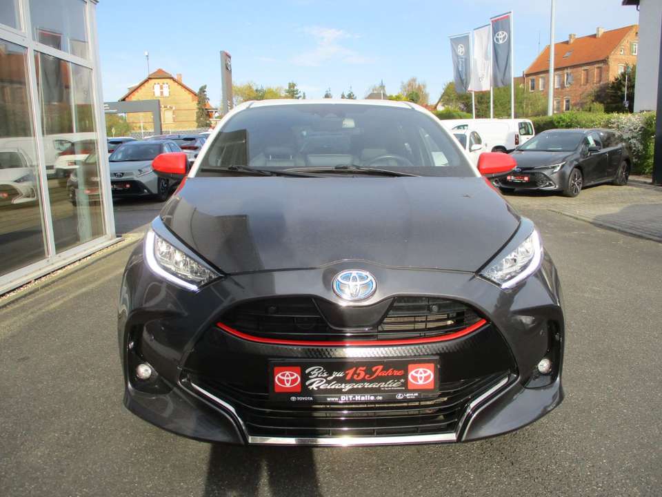 Toyota Yaris - Imagem 2