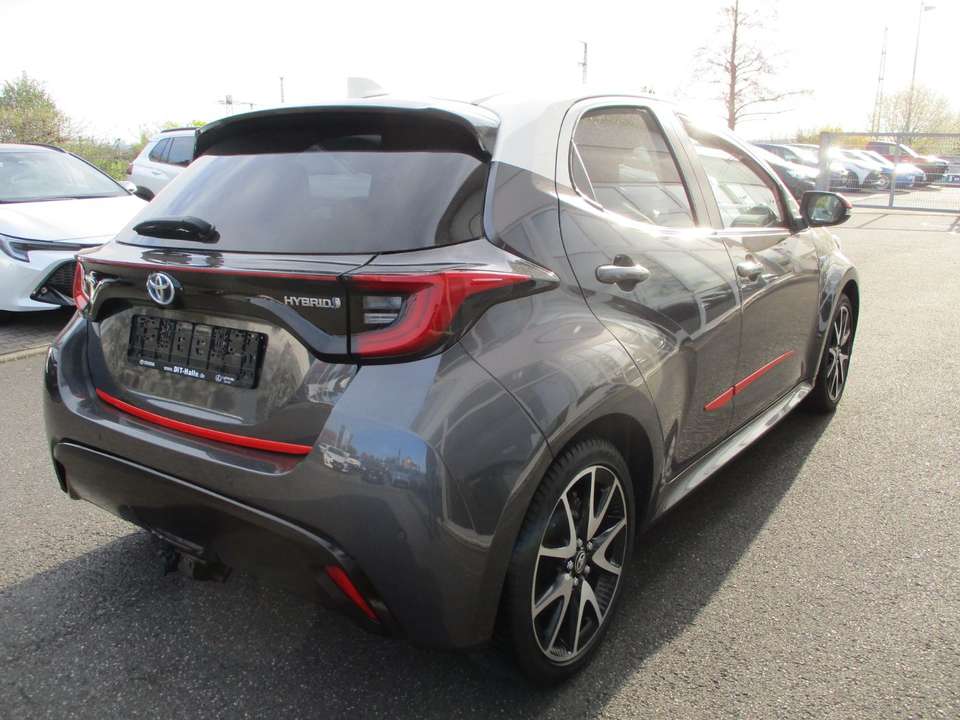 Toyota Yaris - Imagem 8