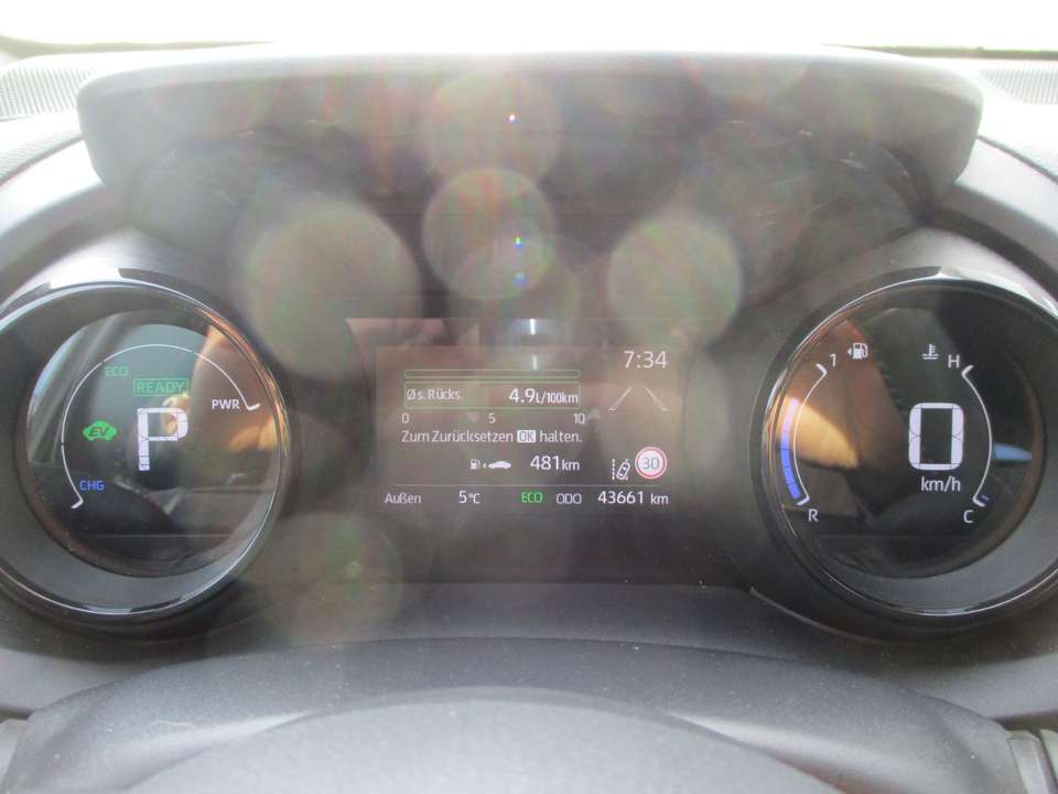 Toyota Yaris - Imagem 13