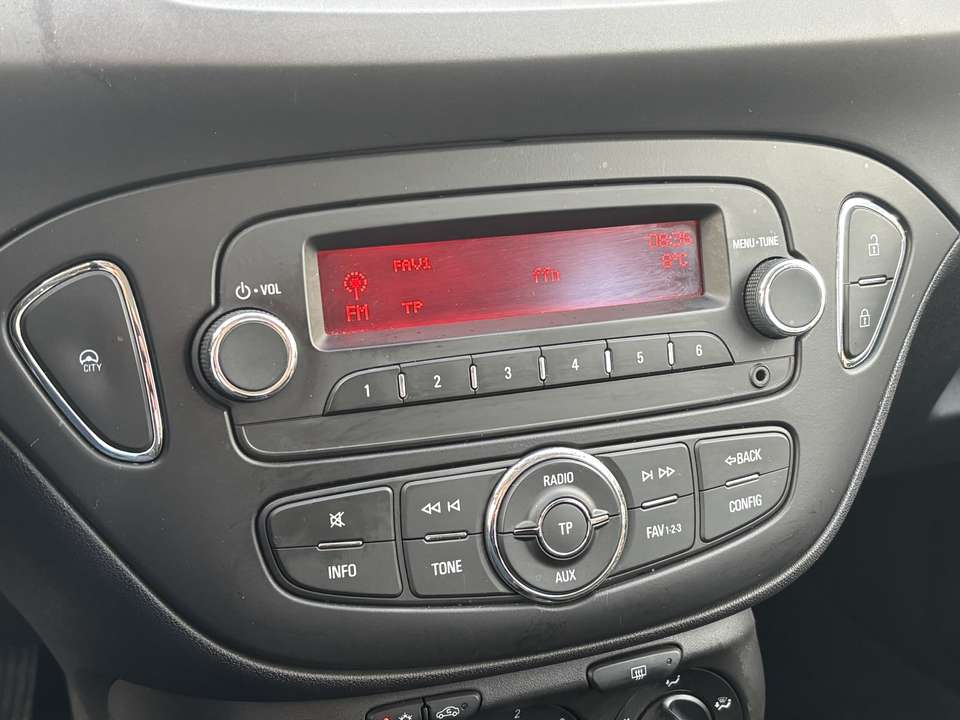 Opel Corsa - Imagem 9