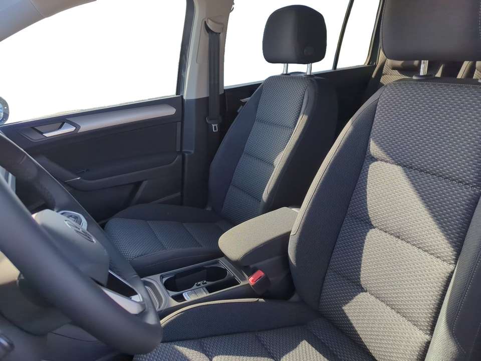 Volkswagen Touran - Imagem 8