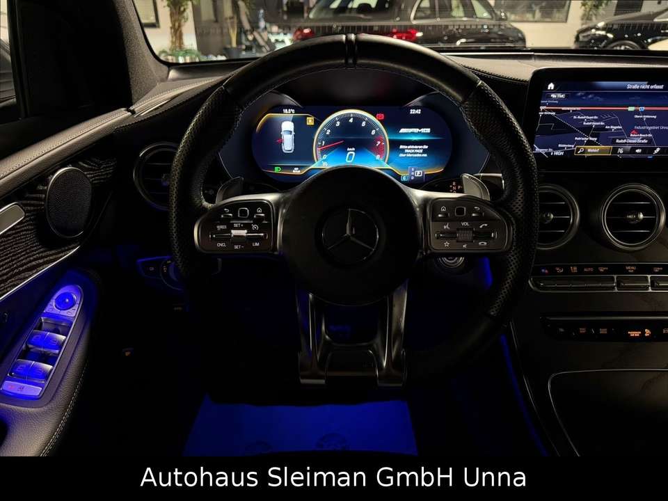 Mercedes-Benz GLC 43 AMG - Imagem 11