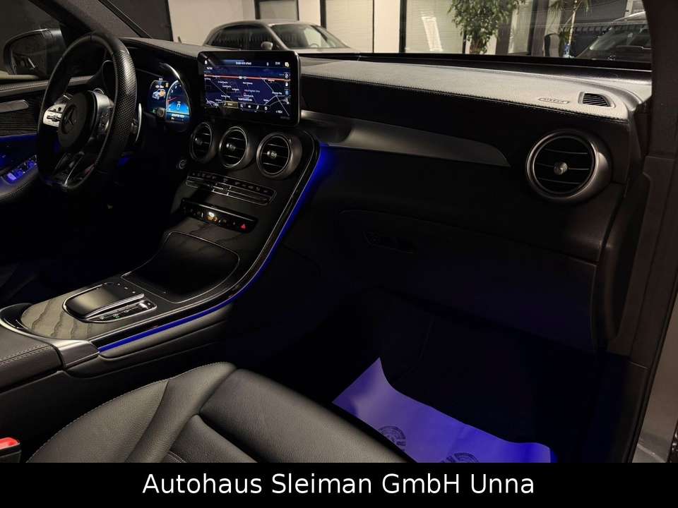 Mercedes-Benz GLC 43 AMG - Imagem 15