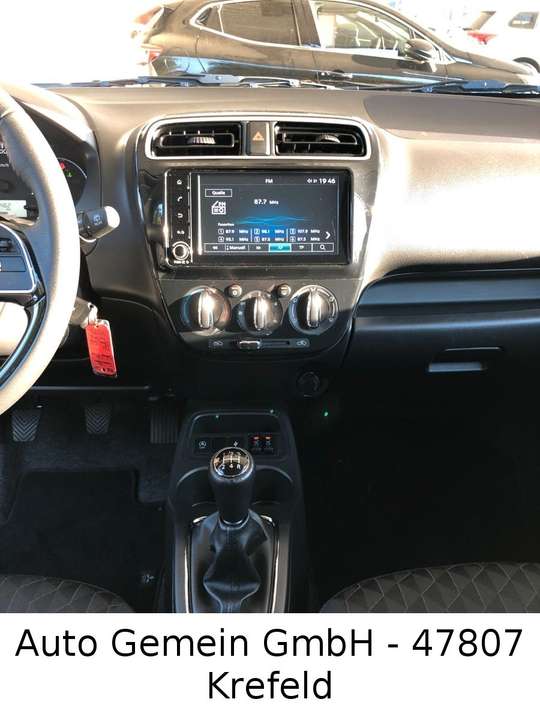 Mitsubishi Space Star - Imagem 9