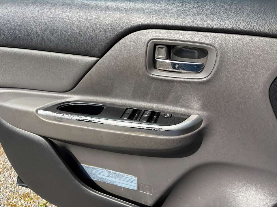 Mitsubishi L200 - Imagem 14