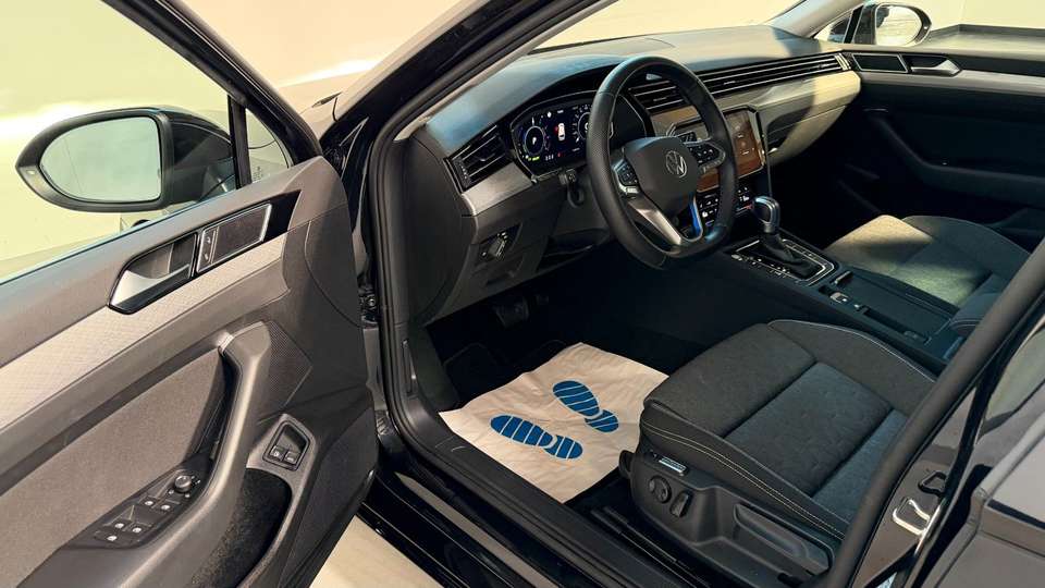 Car picture 10