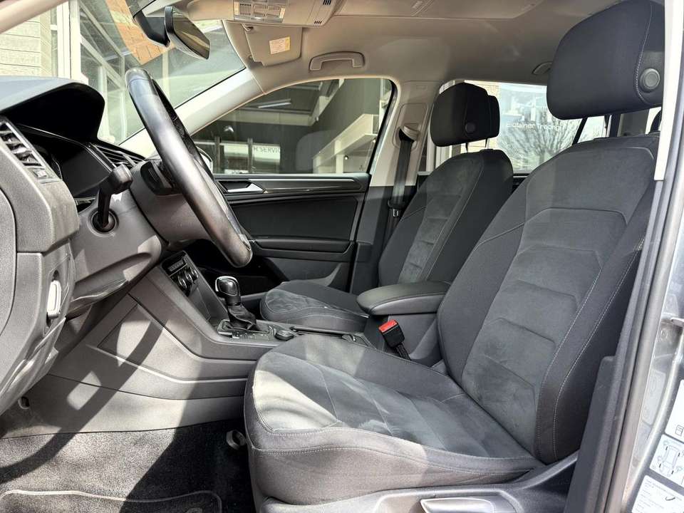 Volkswagen Tiguan Allspace - Imagem 6