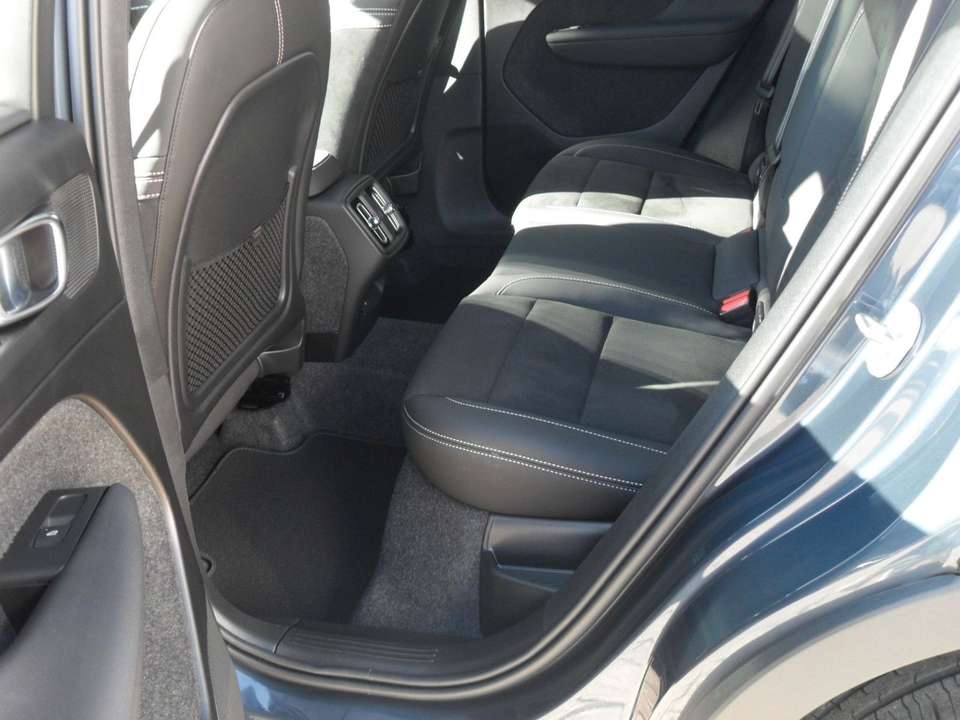 Volvo XC40 - Imagem 9