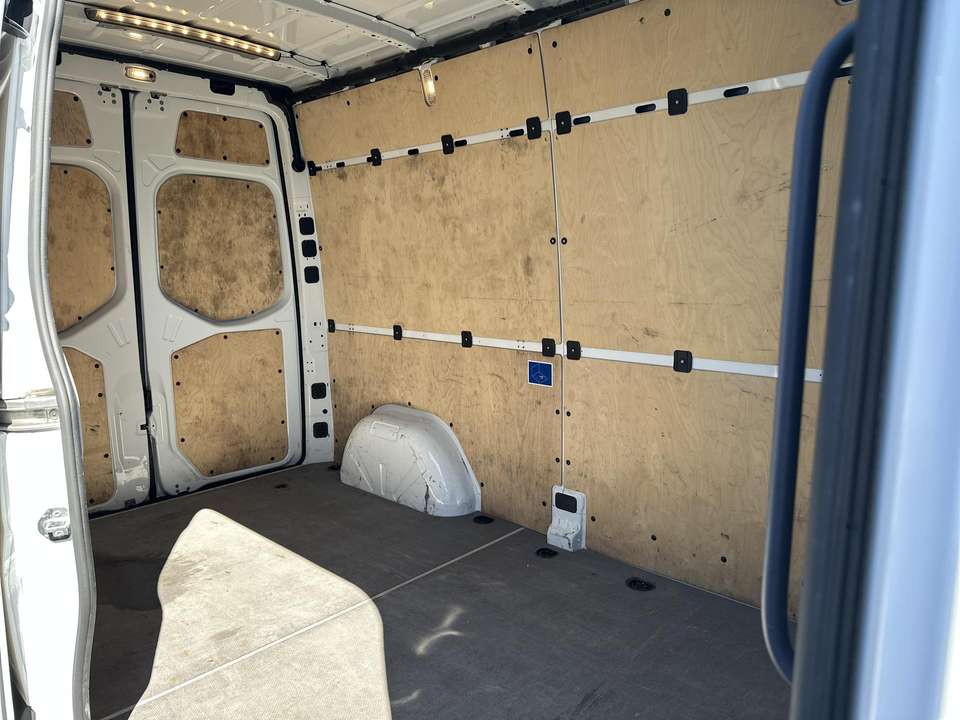 Mercedes-Benz Sprinter - Imagem 8