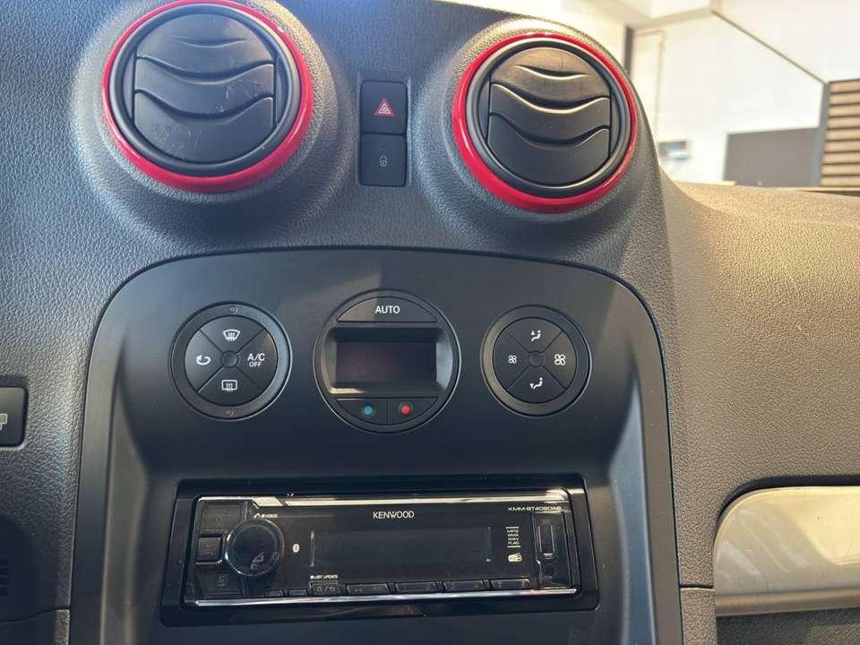 Mercedes-Benz Citan - Imagem 9