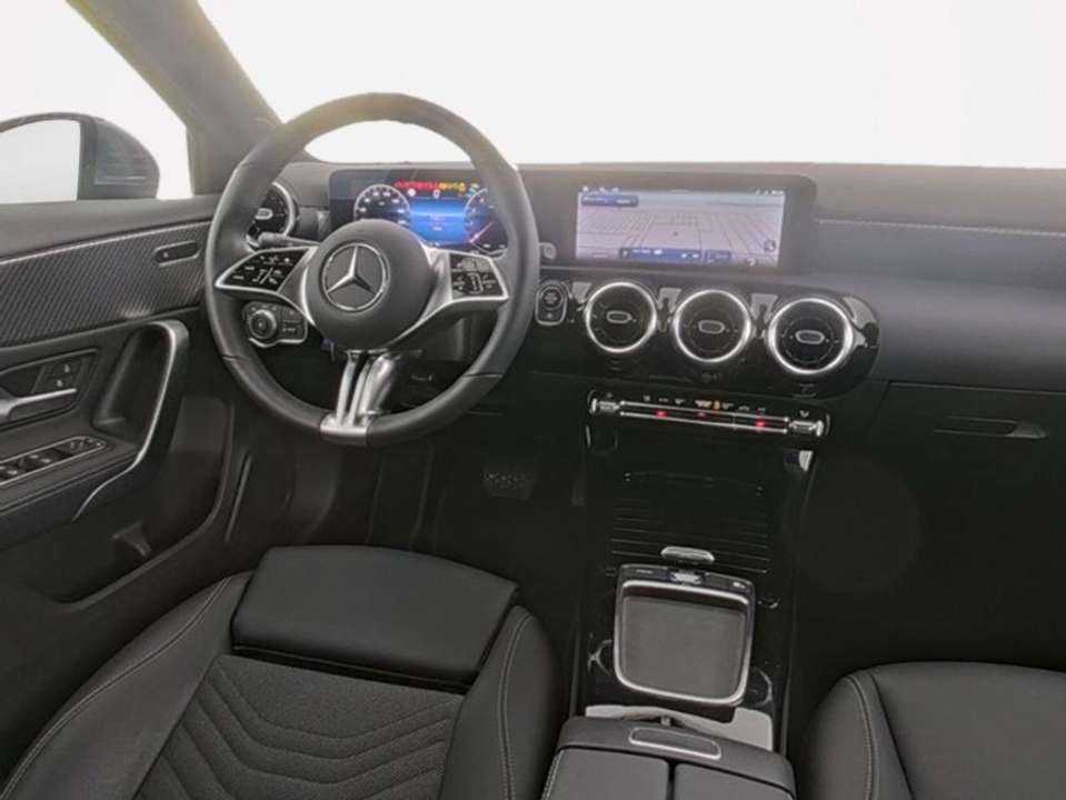 Mercedes-Benz A 180 - Imagem 6
