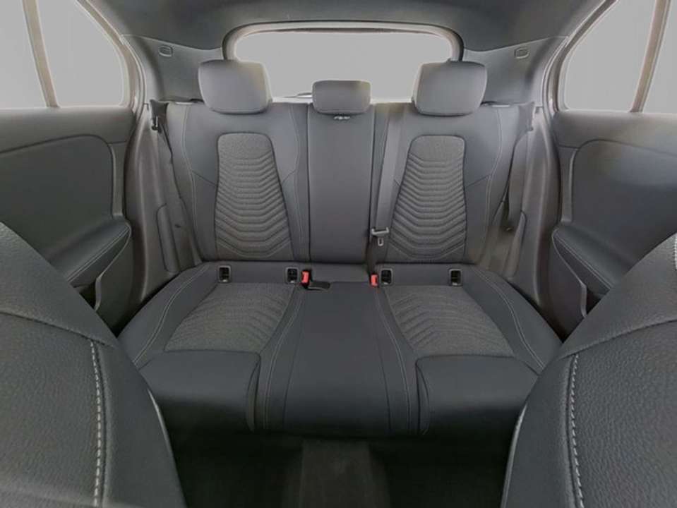 Mercedes-Benz A 180 - Imagem 8