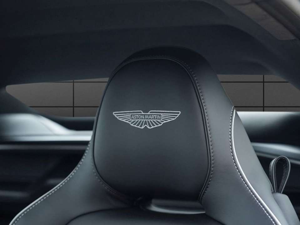 Aston Martin Vanquish - Imagem 5