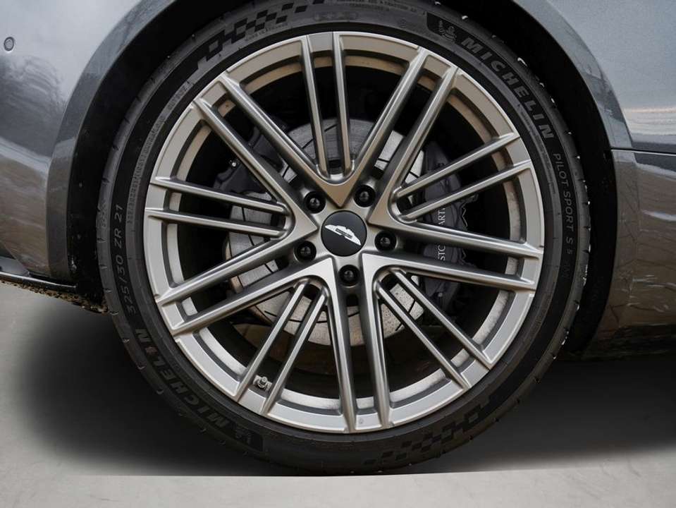 Aston Martin DB12 - Imagem 4