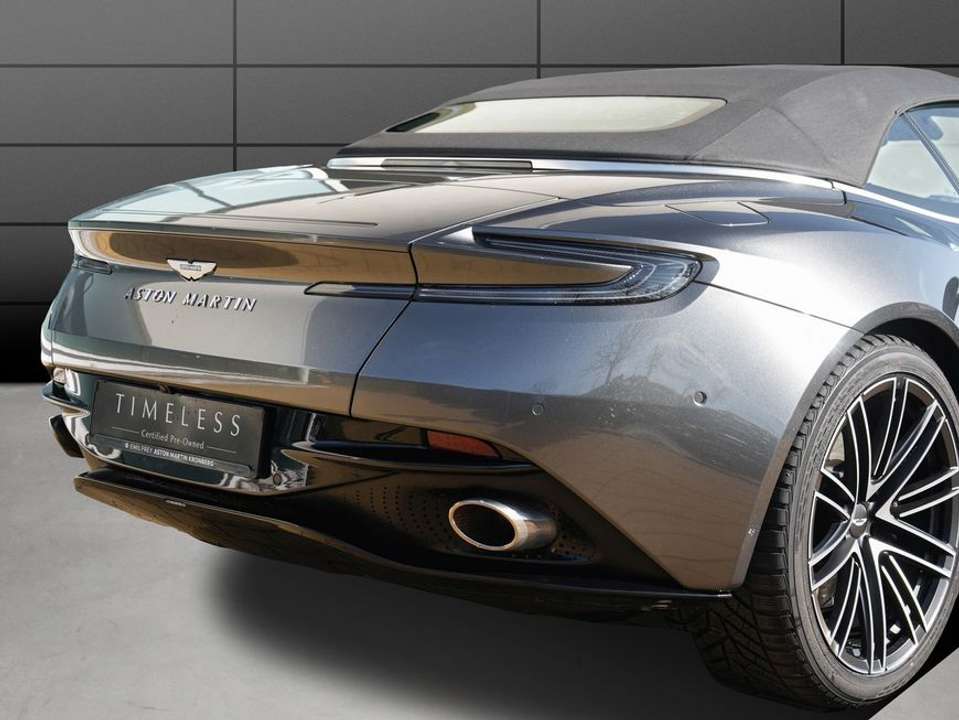 Aston Martin DB12 - Imagem 8