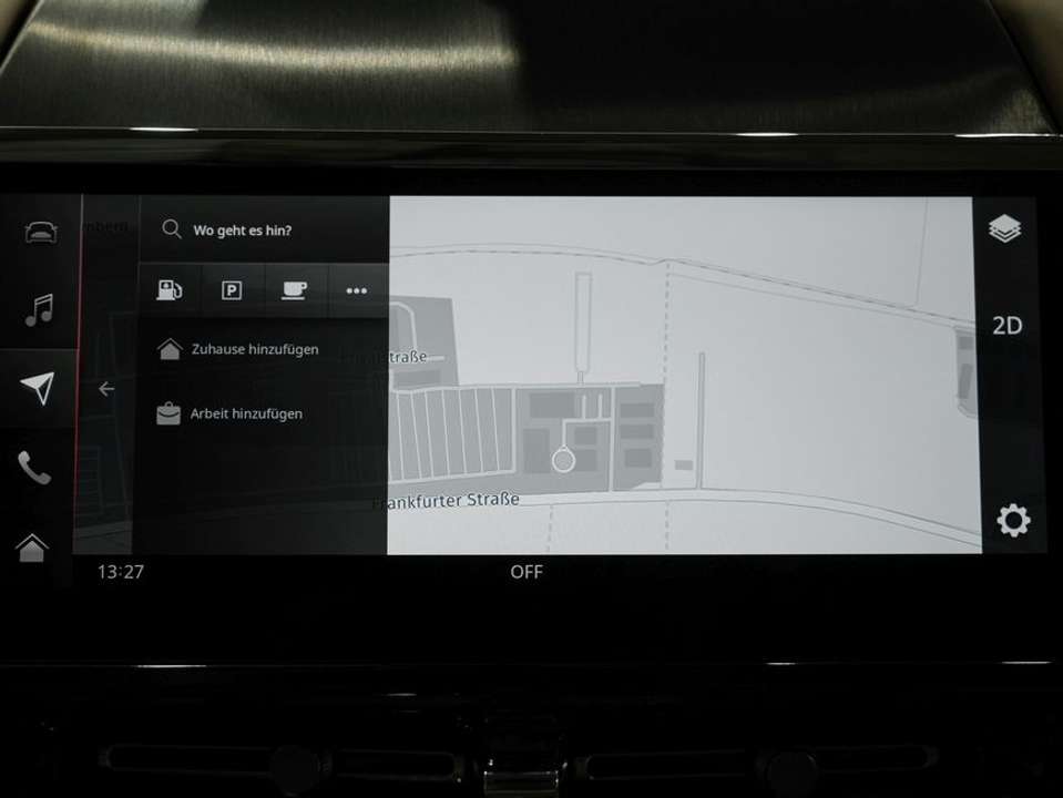 Aston Martin DBX - Imagem 14