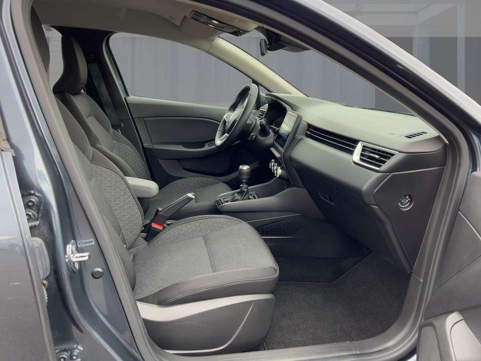 Renault Clio - Imagem 9