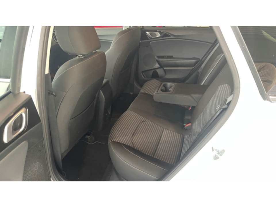 Kia Ceed SW / cee'd SW - Imagem 9
