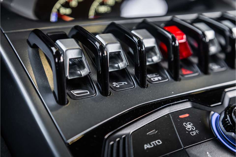 Lamborghini Huracán - Imagem 14