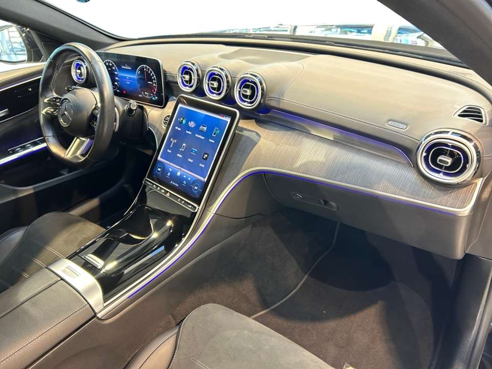 Mercedes-Benz C 300 - Imagem 5