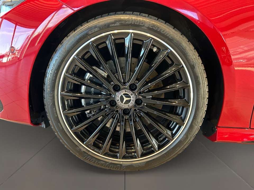 Mercedes-Benz CLA 200 - Imagem 9