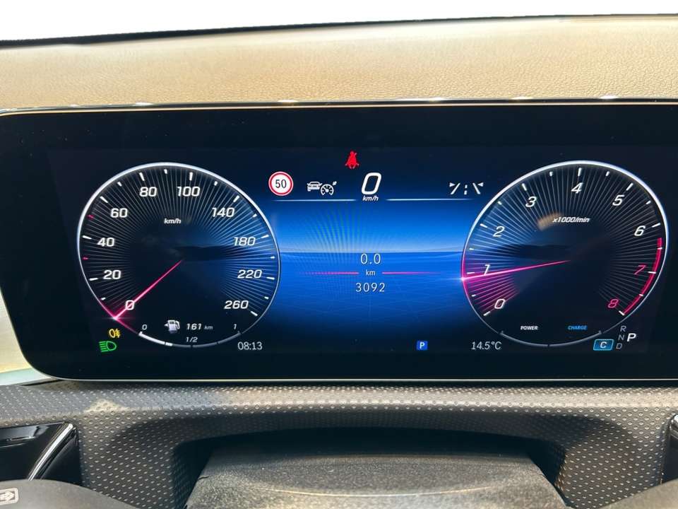 Mercedes-Benz CLA 200 - Imagem 10