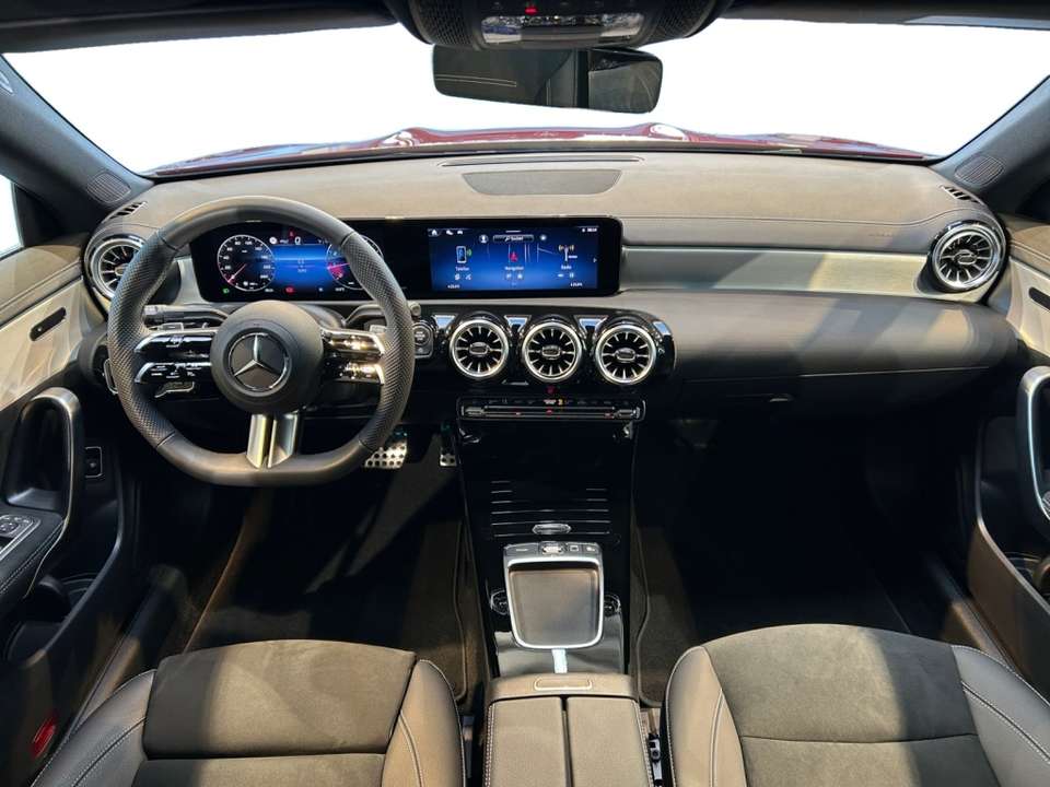 Mercedes-Benz CLA 200 - Imagem 15