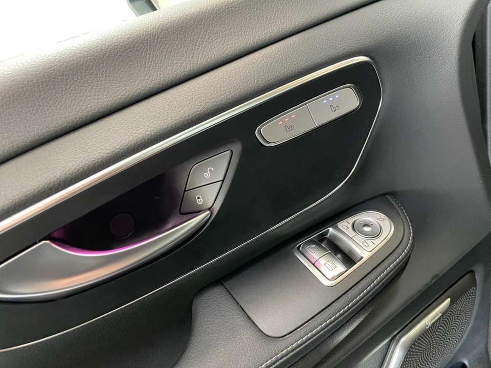 Mercedes-Benz V 300 - Imagem 15