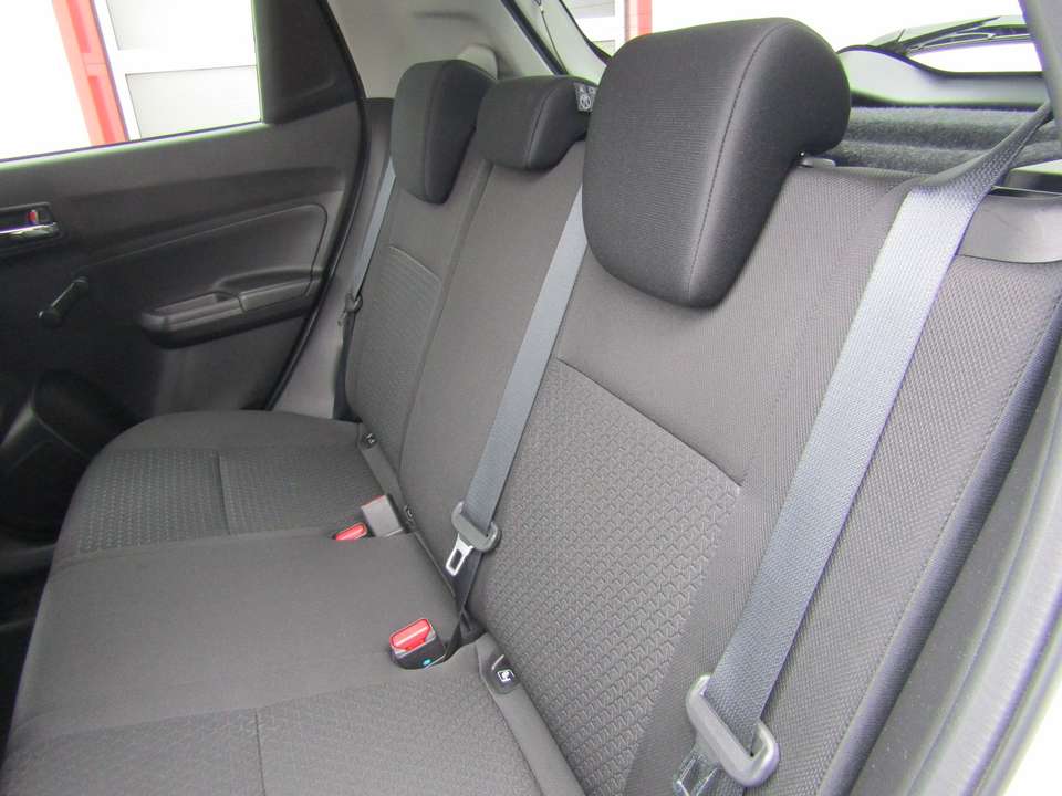 Suzuki Swift - Imagem 15