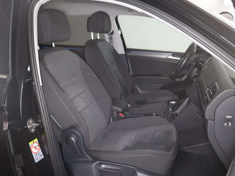 Volkswagen Tiguan Allspace - Imagem 5