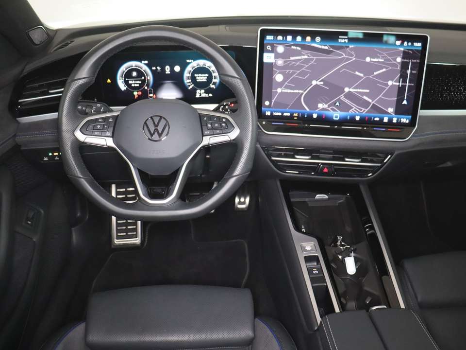 Volkswagen Passat Variant - Imagem 10