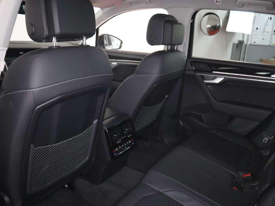 Volkswagen Touareg - Imagem 14