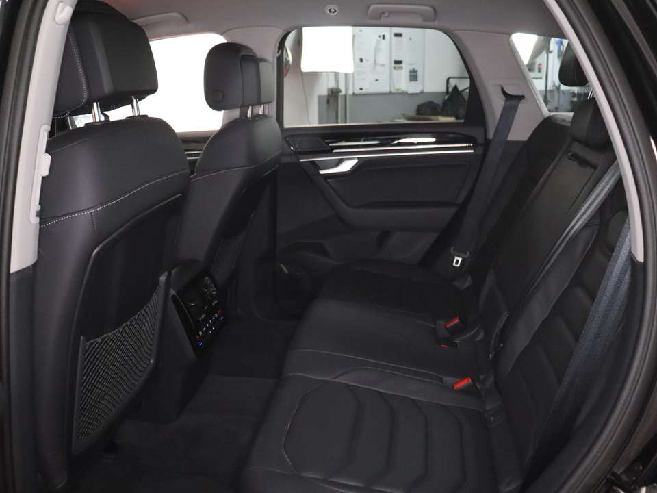 Volkswagen Touareg - Imagem 15