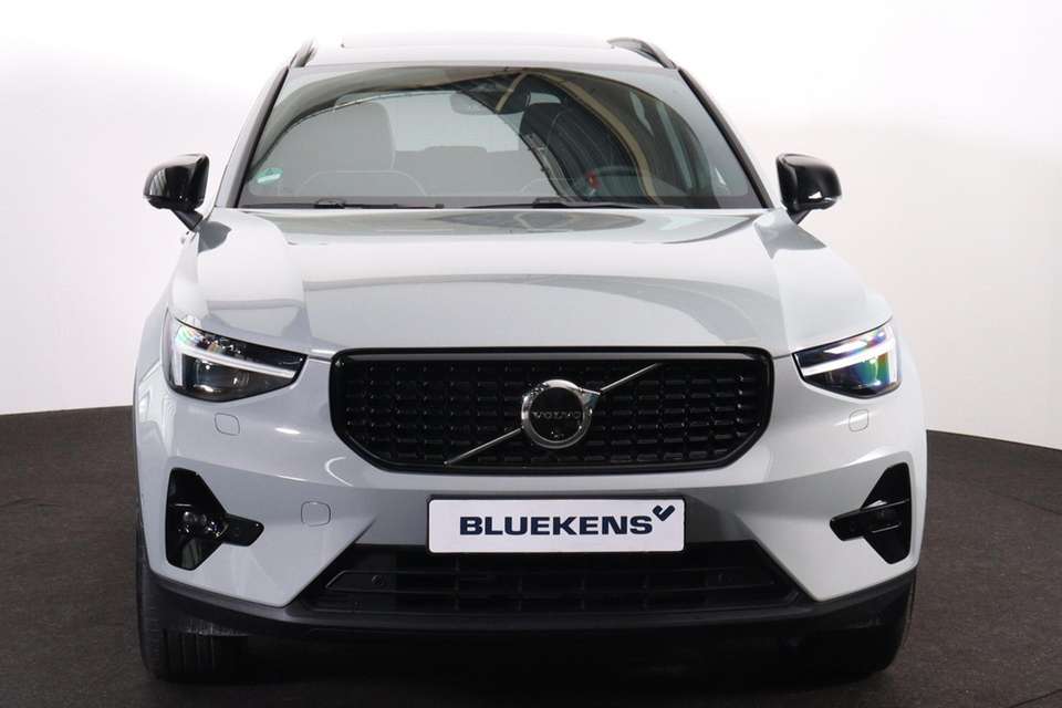 Volvo XC40 - Imagem 2