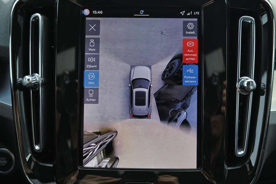 Volvo XC40 - Imagem 8