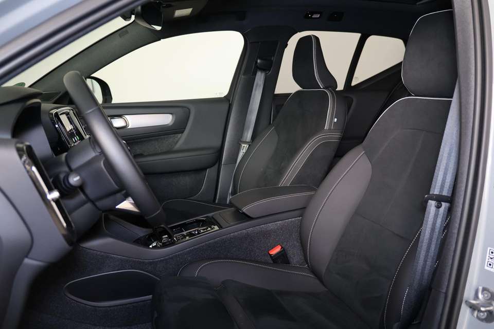 Volvo XC40 - Imagem 14