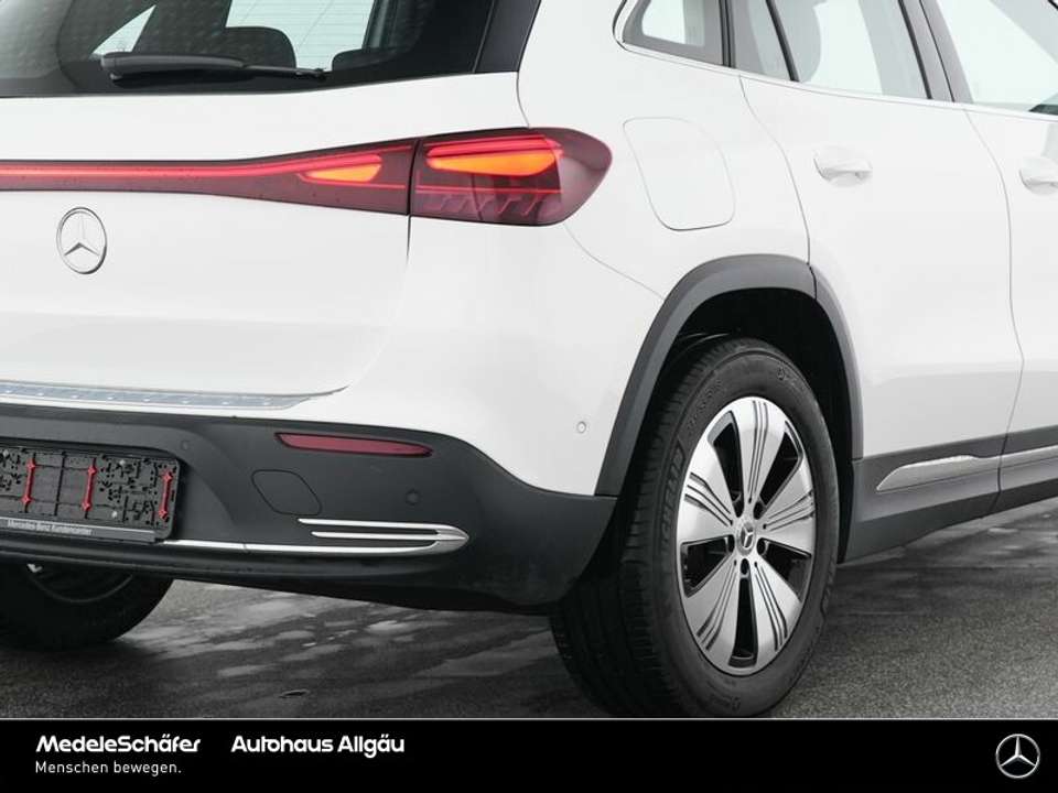 Mercedes-Benz EQA 250 - Imagem 9