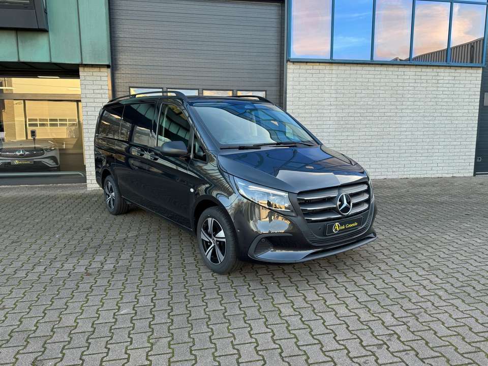Mercedes-Benz Vito - Imagem 1