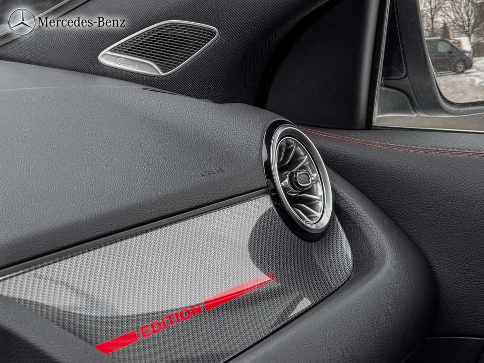 Mercedes-Benz GLA 250 - Imagem 9