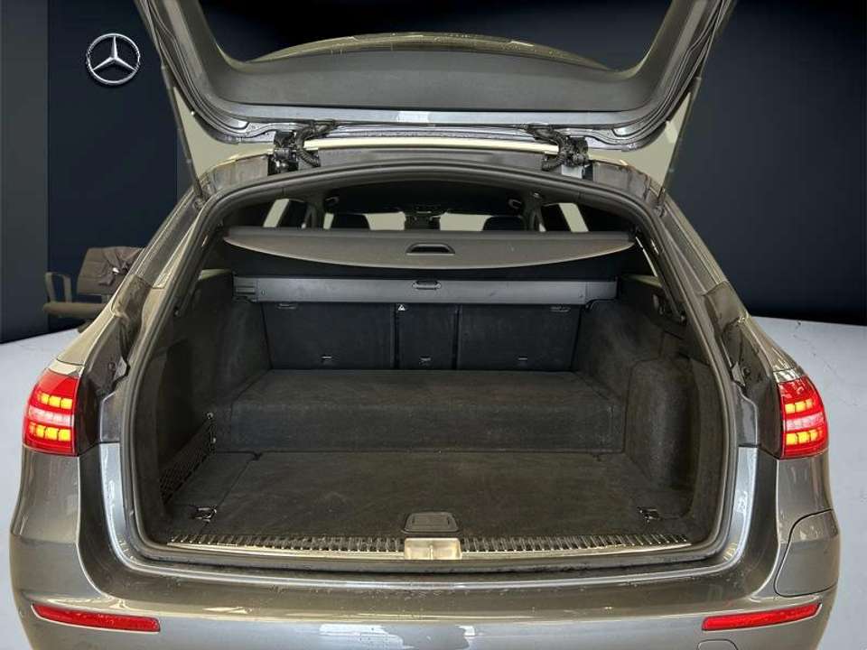 Mercedes-Benz E 300 - Imagem 14