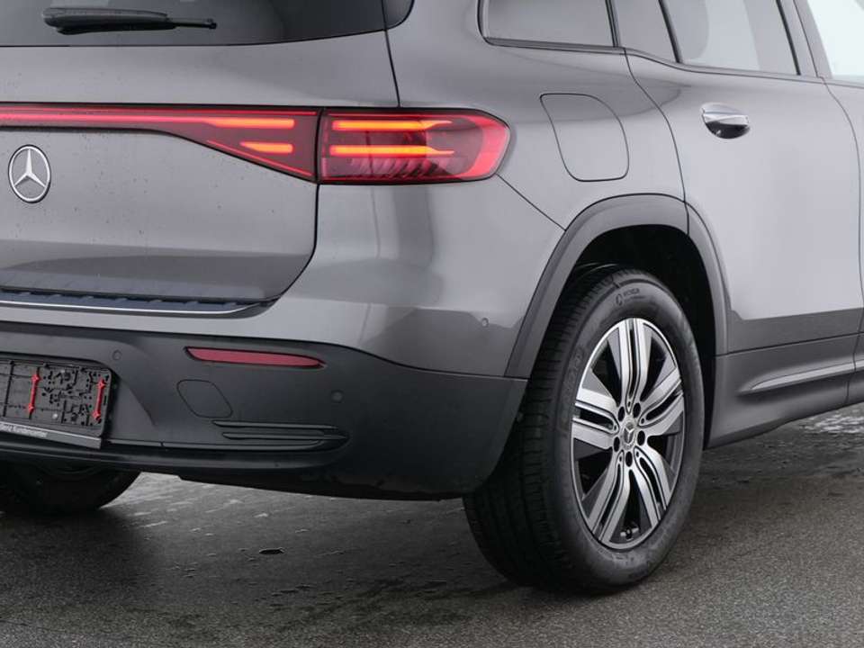 Mercedes-Benz EQB 250 - Imagem 4