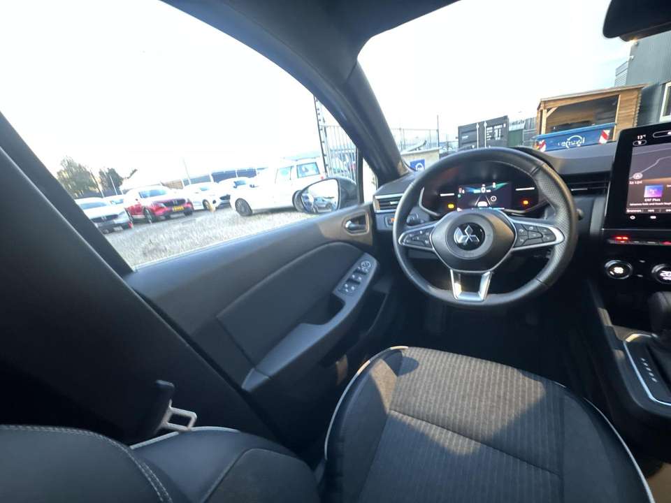 Mitsubishi Colt - Imagem 14