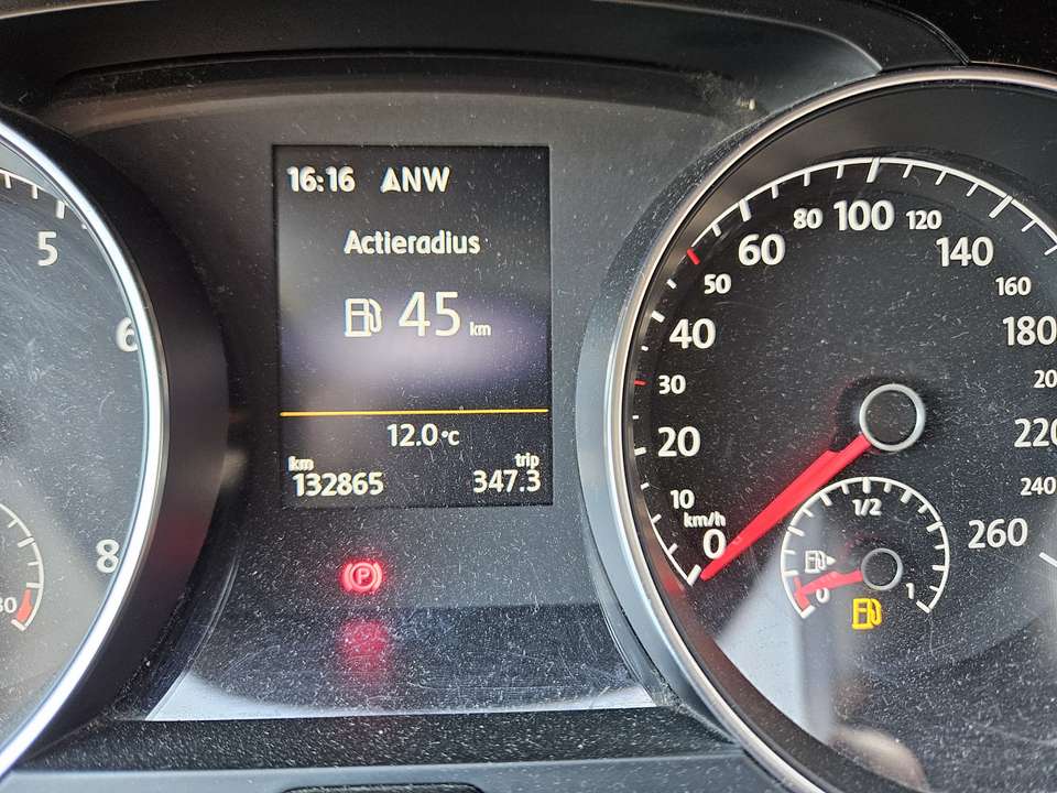 Volkswagen Golf - Imagem 7