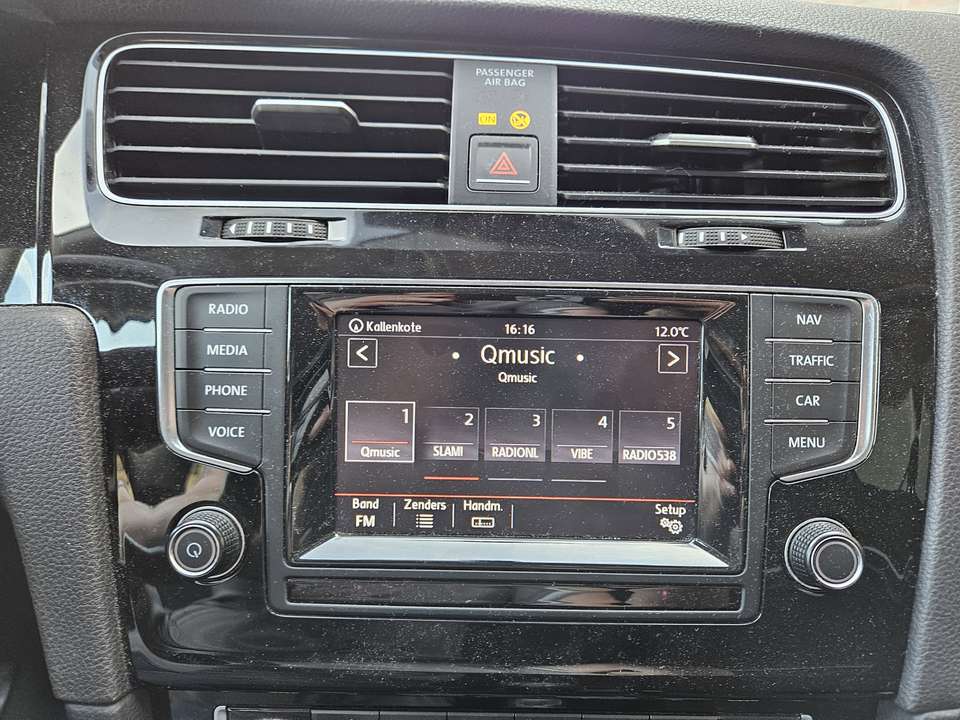 Volkswagen Golf - Imagem 8