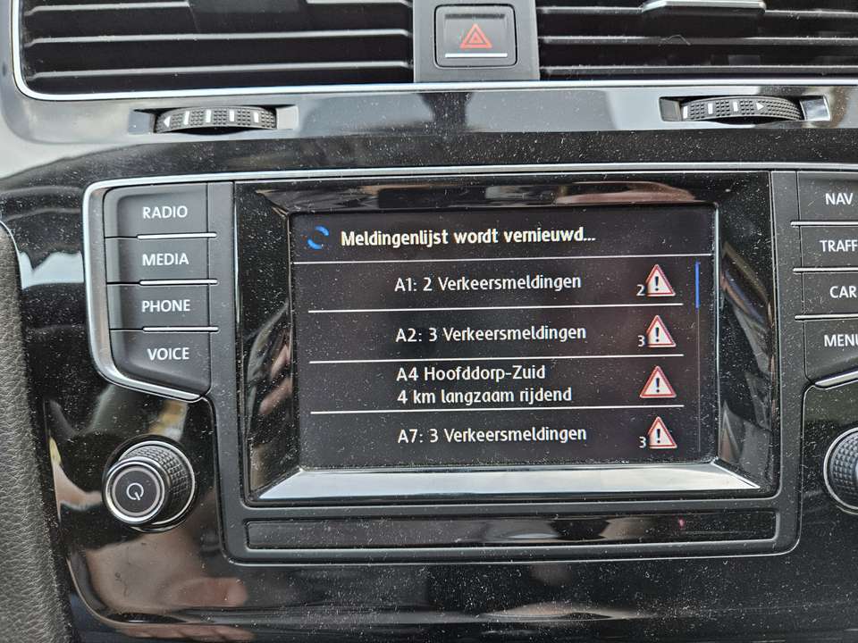 Volkswagen Golf - Imagem 11