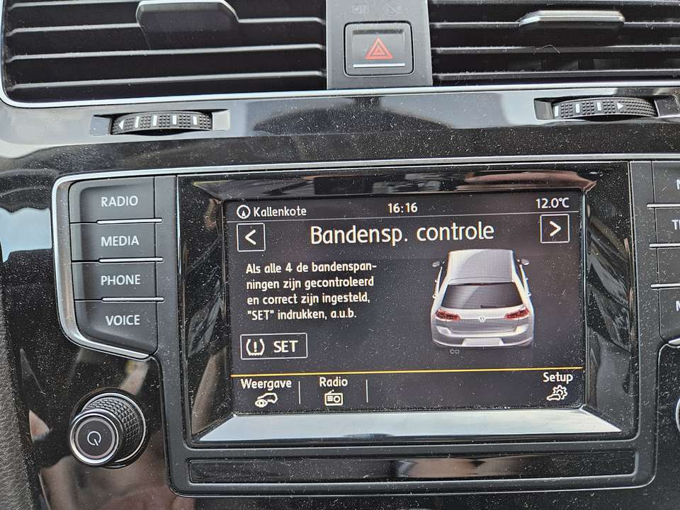 Volkswagen Golf - Imagem 12