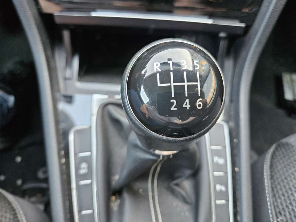 Volkswagen Golf - Imagem 16