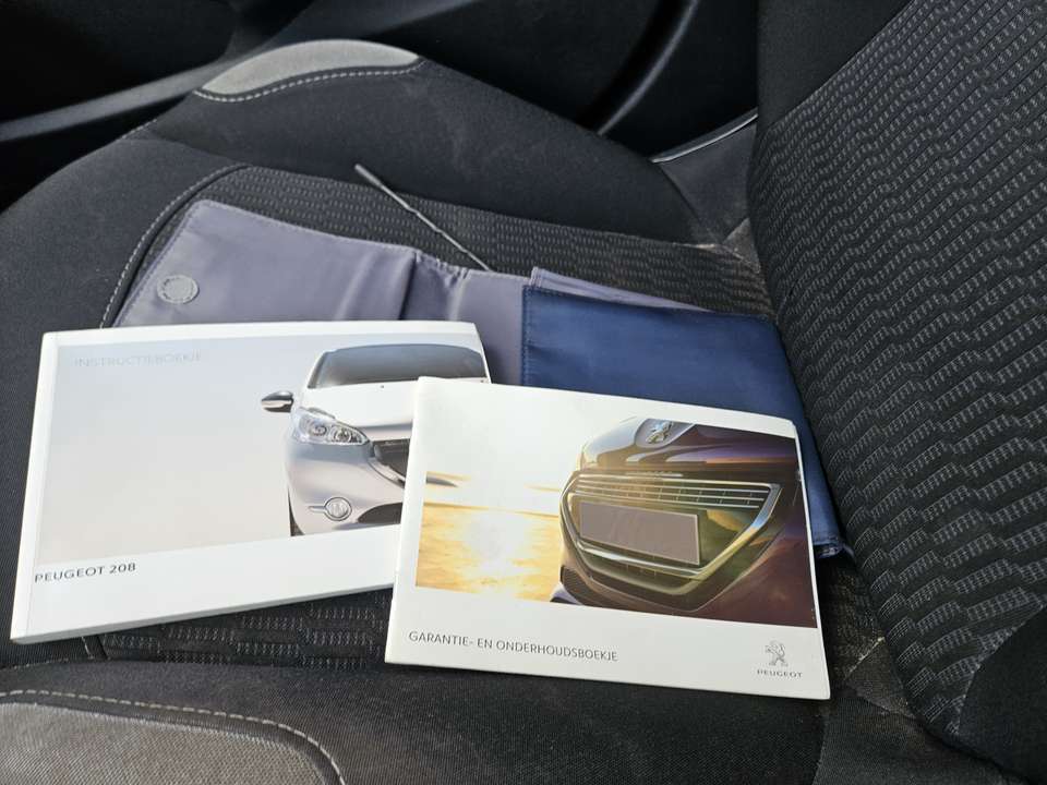 Peugeot 208 - Imagem 18