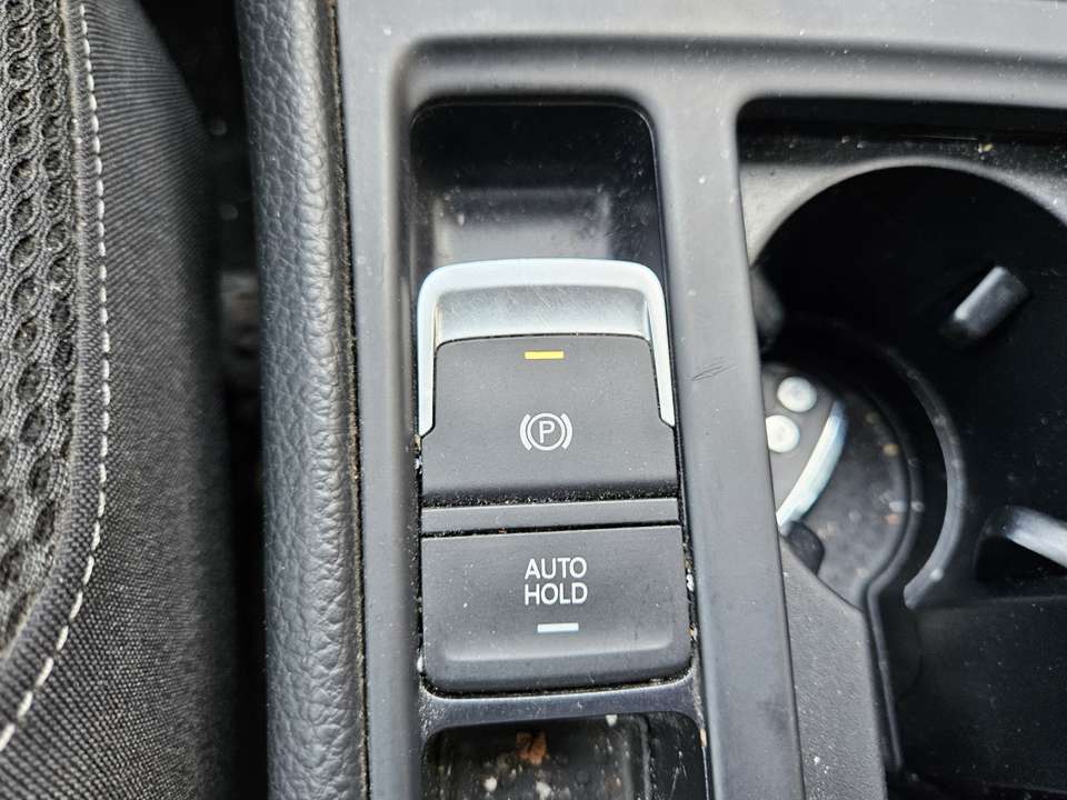 Volkswagen Golf - Imagem 18