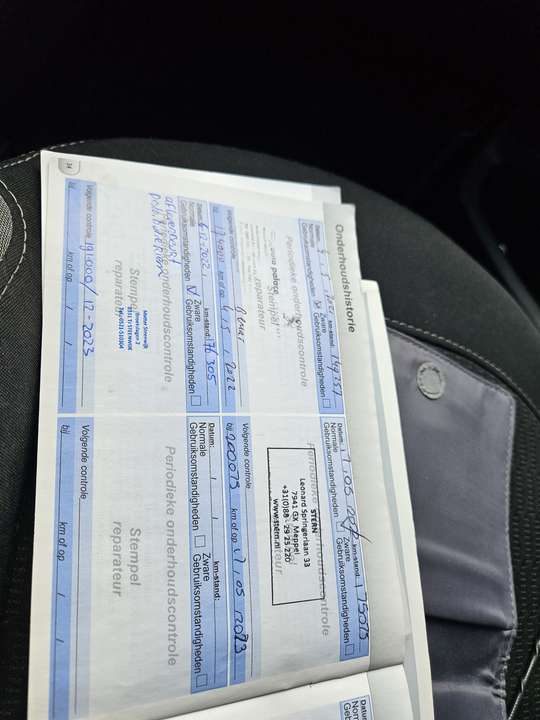 Peugeot 208 - Imagem 19